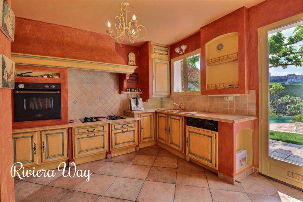 6-комн. вилла в Грасе, 160 м², фото №8, объявление №79950780