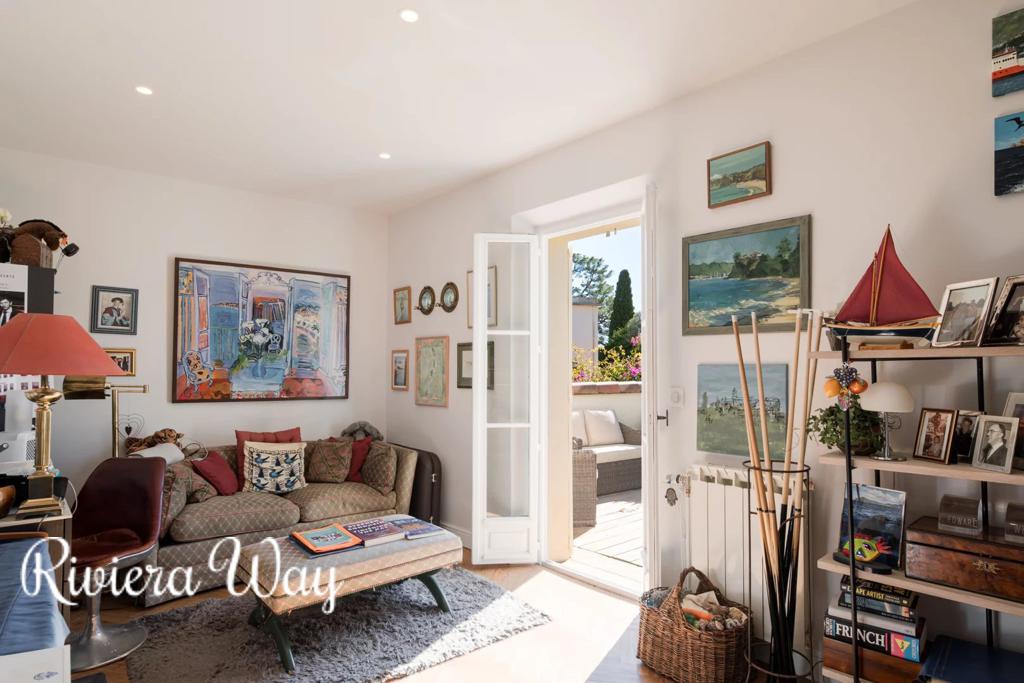 6-комн. коттедж в Мужене, фото №1, объявление №89768028