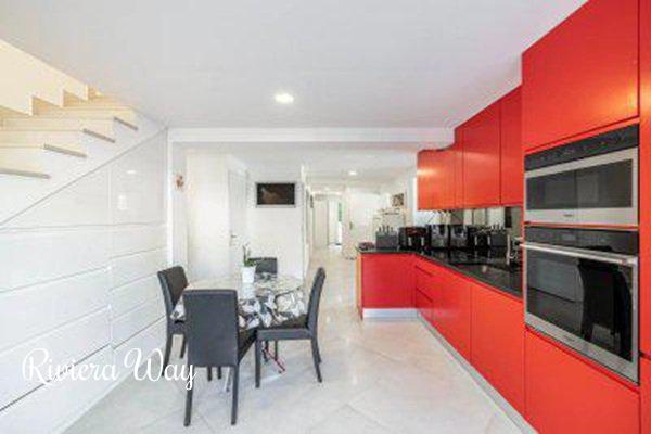 11-комн. вилла в Антибе, 350 м², фото №6, объявление №103204878