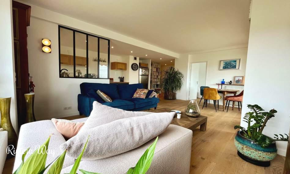3-комн. квартира в Антибе, 72 м², фото №2, объявление №103961718