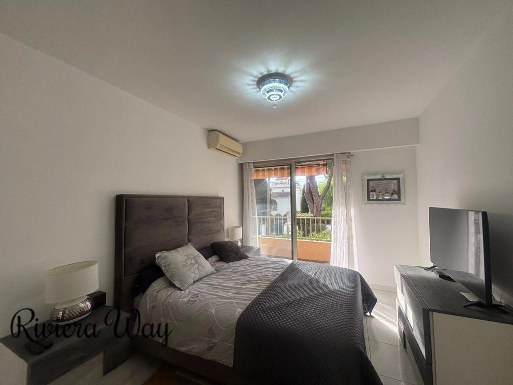 3-комн. квартира в Антибе, фото №1, объявление №104679162