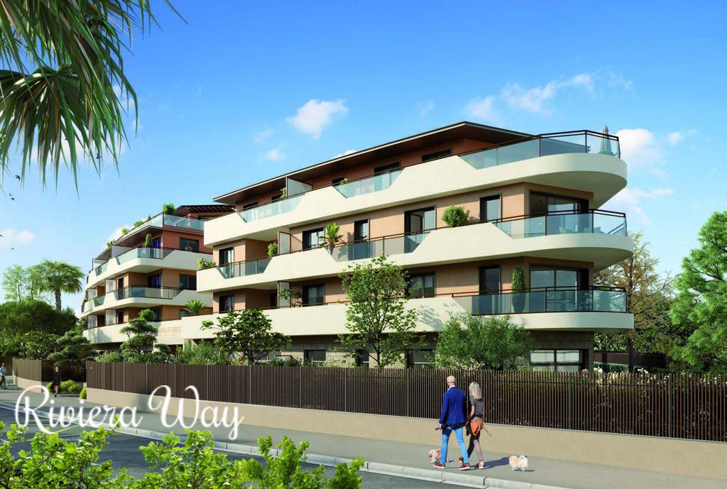 Квартира в новостройке в Антибе, 65 м², фото №3, объявление №103961592