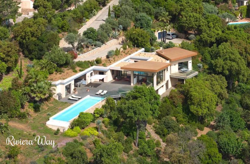 Вилла в Ла Круа-Вальме, 340 м², фото №2, объявление №104698524