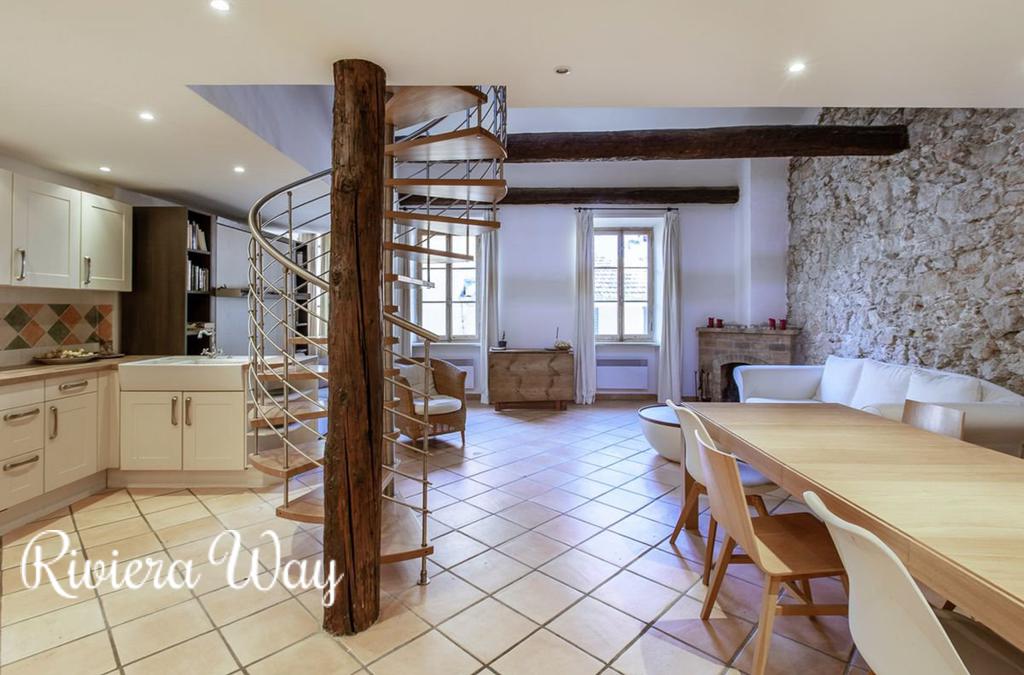3-комн. пентхаус в Вильфранш-сюр-Мер, 100 м², фото №2, объявление №104751360