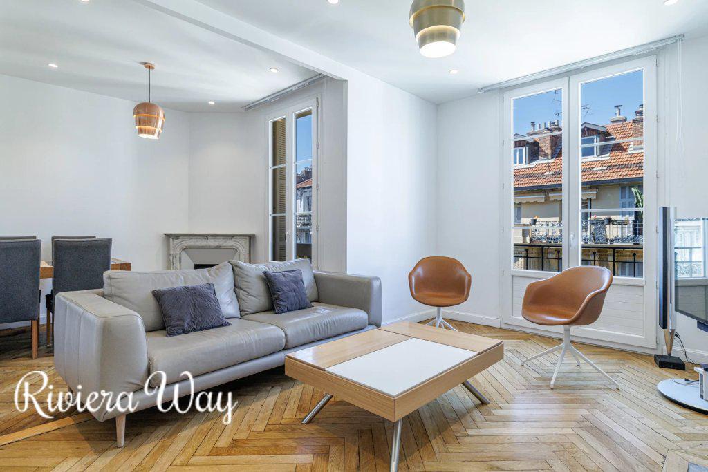 Квартира в на Английской Набережной, 95 м², фото №1, объявление №104853042