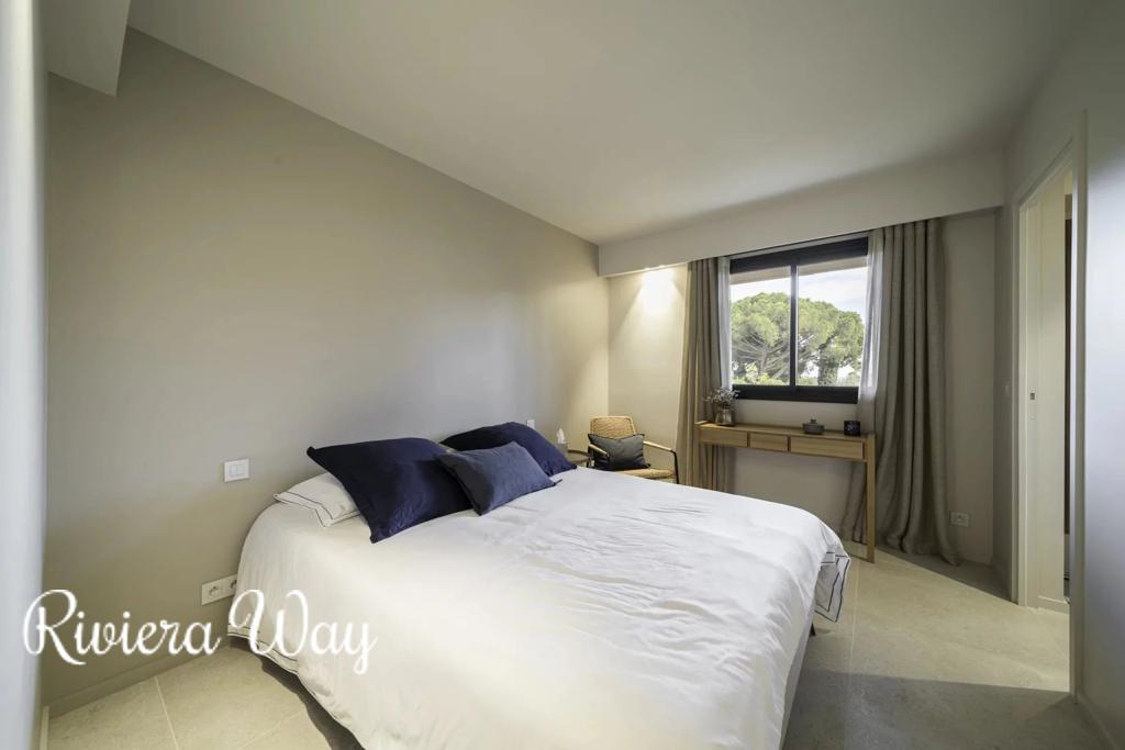 3-комн. квартира в Антибе, фото №1, объявление №104645016