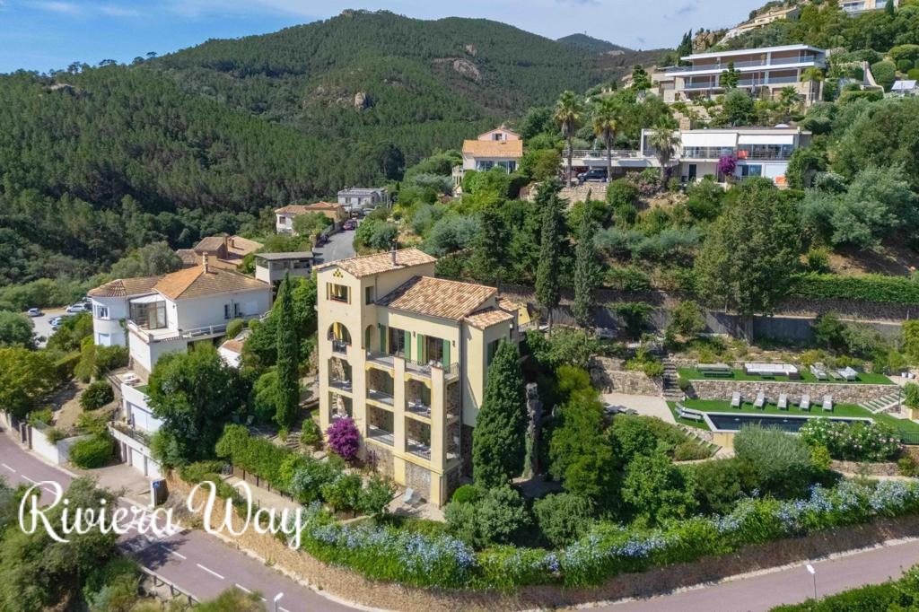 10-комн. вилла в Теуль-Сюр-Мер, фото №2, объявление №103834626