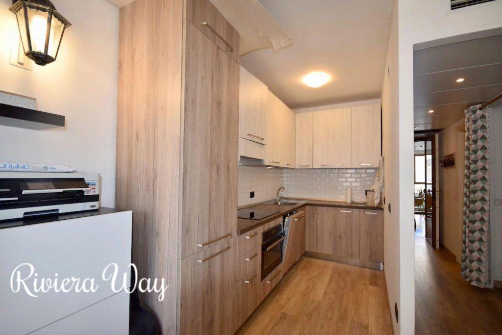 2-комн. квартира в на Английской Набережной, 37 м², фото №5, объявление №106798188