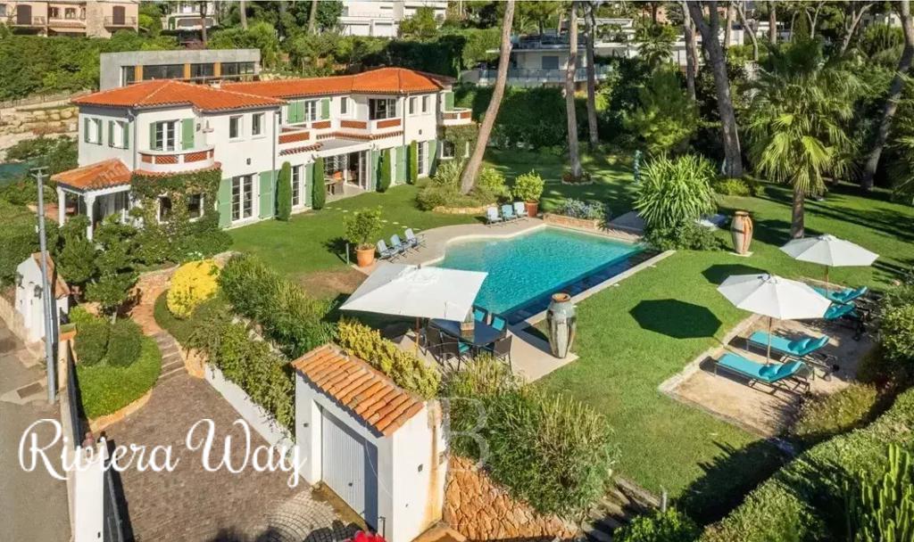 8-комн. вилла в Антибе, 350 м², фото №2, объявление №103130118