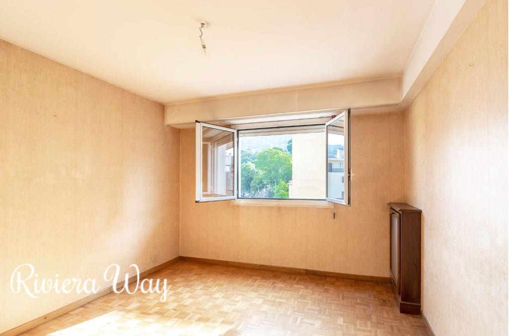 6-комн. квартира в Ницце, 83 м², фото №7, объявление №104750772