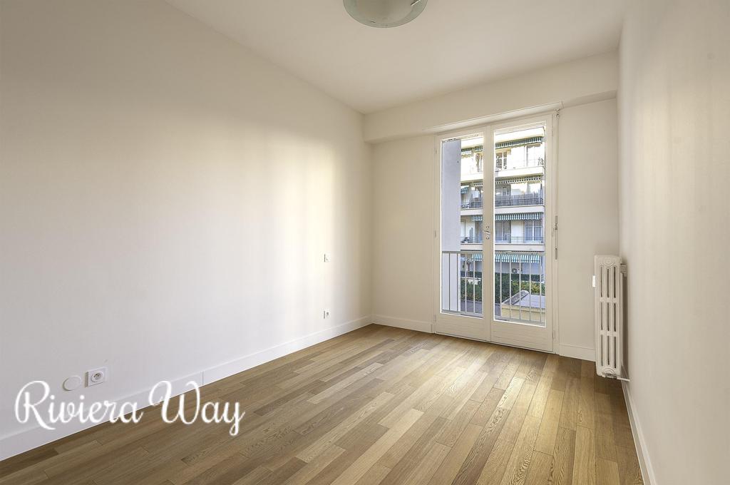 3-комн. квартира в на Английской Набережной, 71 м², фото №6, объявление №103254312