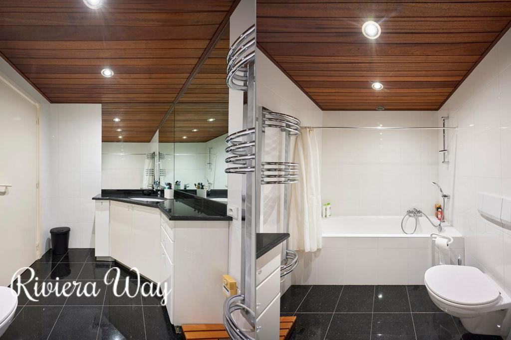 5-комн. вилла в Рокебрюн — Кап-Мартен, 317 м², фото №9, объявление №94380342