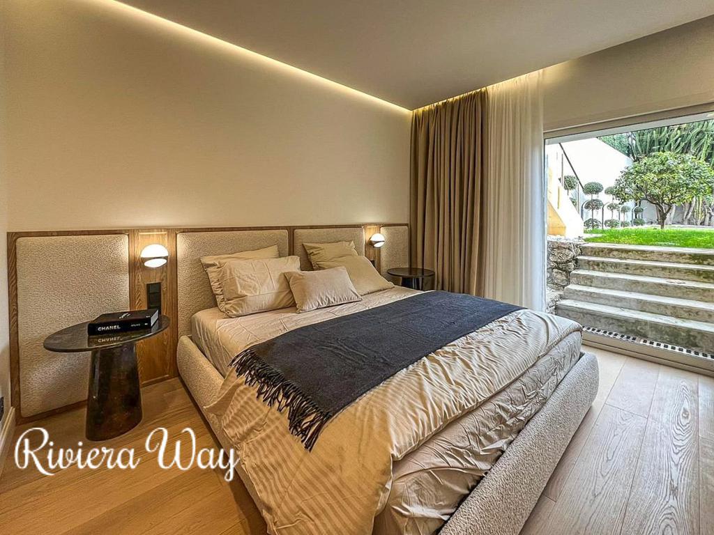 3-комн. квартира в Вильфранш-сюр-Мер, 78 м², фото №1, объявление №99250998