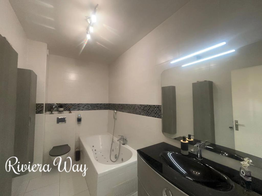 3-комн. квартира в Антибе, фото №4, объявление №104679162