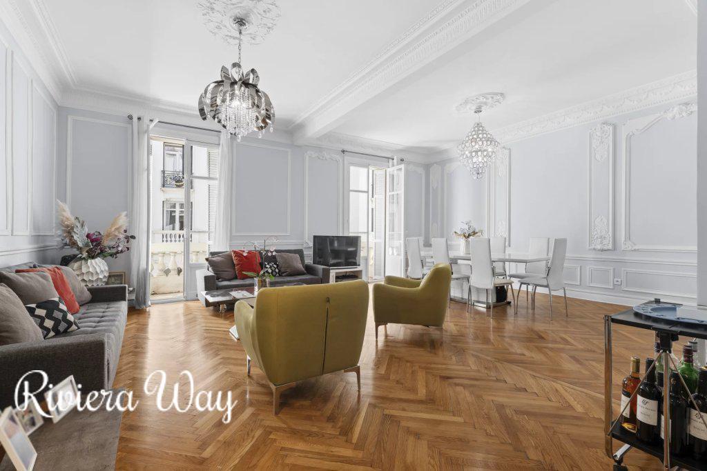 Квартира в на Английской Набережной, 120 м², фото №1, объявление №104799912