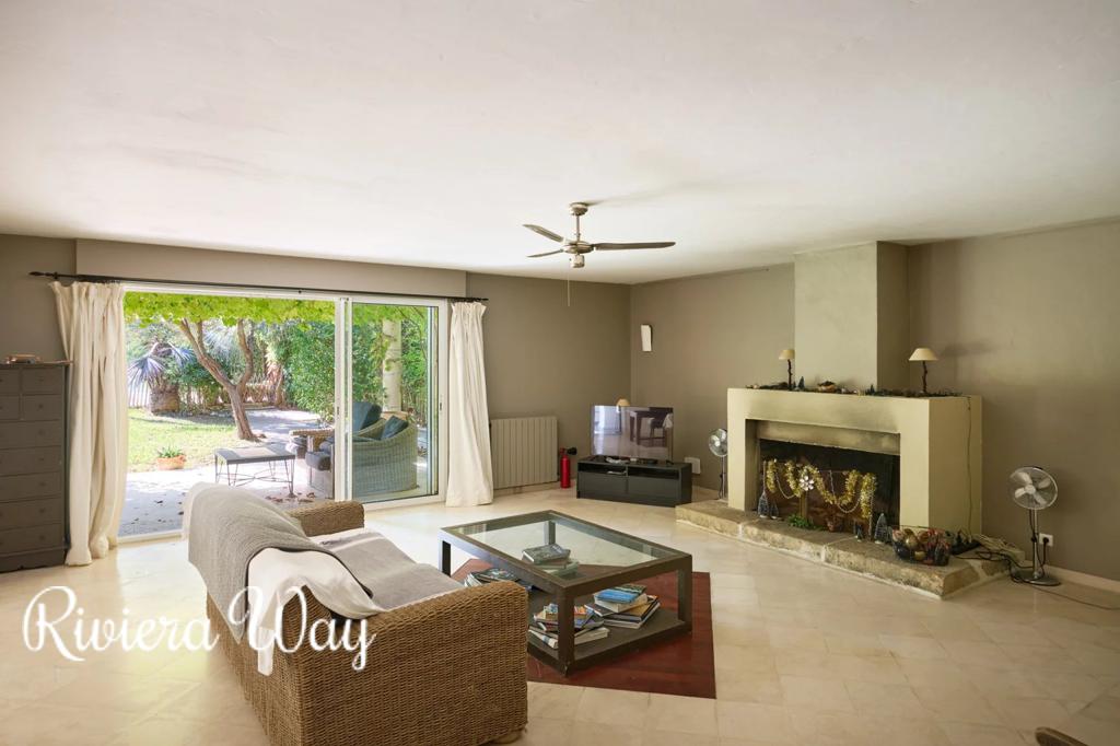 13-комн. вилла в Борм-Ле-Мимоза, фото №9, объявление №104501502