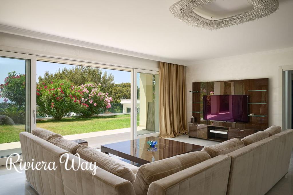 13-комн. вилла в Кап-Д'ай, 869 м², фото №4, объявление №100676478