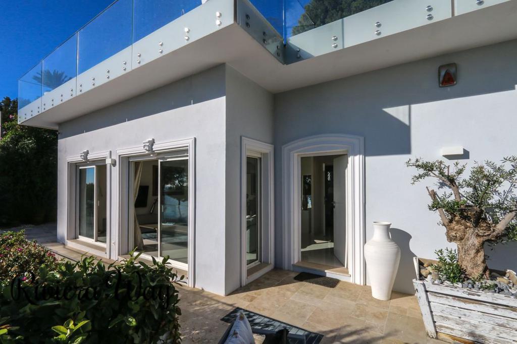 5-комн. вилла в Больё-сюр-Мер, 200 м², фото №8, объявление №99251208