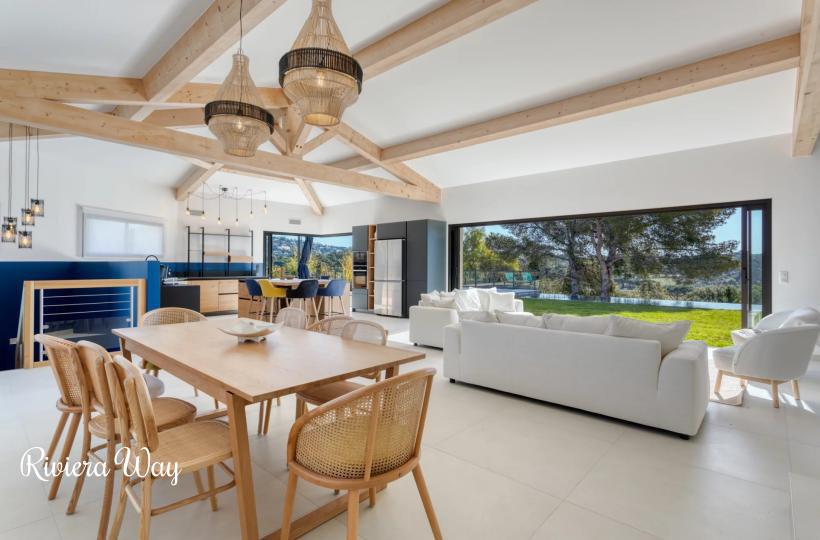 Вилла в Ла Круа-Вальме, 350 м², фото №5, объявление №104697432