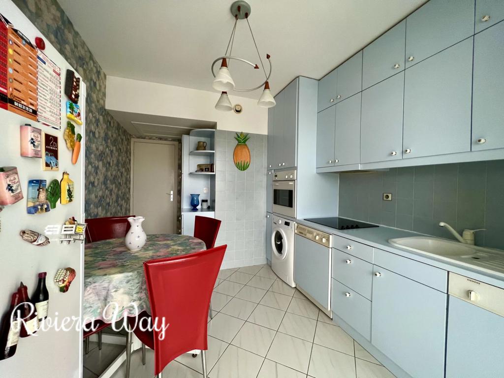 3-комн. квартира в Антибе, фото №5, объявление №103975536